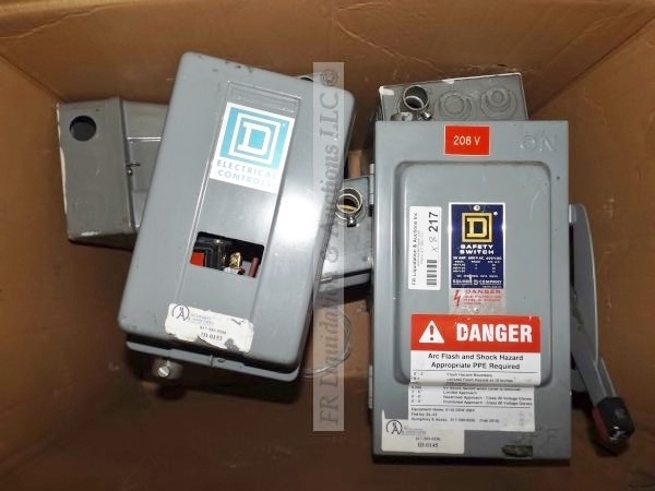 lot 217 image: Square D industrial safety switches