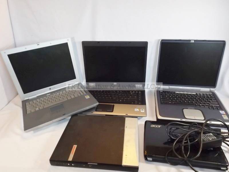 lot 264 image: Laptop computers