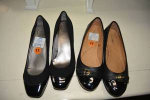 lot 62 image: Womens Black Shoes Size 11 - Both look unworn