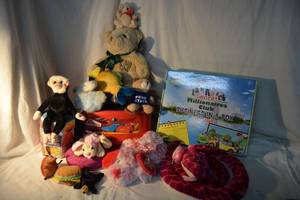 lot 112 image: Plush Toys and Animals, Secret Millionaires Club Set and Cars Step Stools