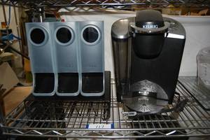 lot 117 image: Keurig Individual Coffee Maker and K-cup Storage Rack and Containers