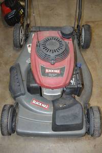 lot 123 image: Blackmax Lawn Mower Model 961440005 01 (Working Condition Unknown)