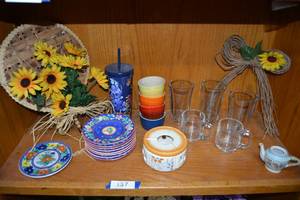 lot 127 image: Daisy Dcor, Blue Floral Dishes and Clear Glasses