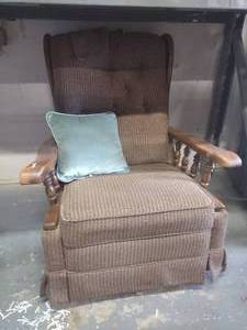 lot 51 image: Vintage Mid-Century Rocking Chair - Brown Upholstery
