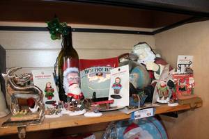 lot 124 image: Christmas Ornaments Includes Makers Holiday, Santa Looking at Globe, and More