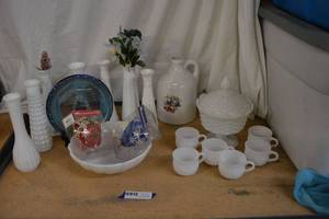 lot 71 image: Milk Glass Vases and White Glass Set, Liberty Bell Plate and Ornaments