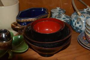lot 79 image: Asian Rice Bowls, Teapot Set and More
