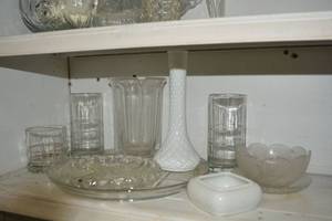 lot 340 image: Square Cut Glass Platter and Glasses,