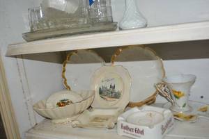 lot 342 image: Gold Trim Plates and Dishes