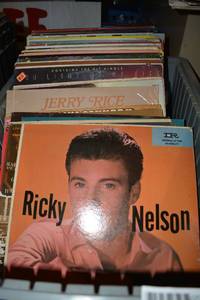 lot 277 image: Music Albums 1928, Dean Martin, Billy Graham, Tennessee Ernie Ford and More