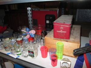 lot 178 image: Shot Glass Collection