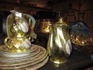 lot 167 image: Gold Tea Set Servers, Cherubs, Votive Candle Holder,