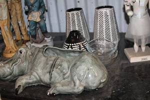 lot 423 image: Ceramic Hippo Planter, and Black and White Vases