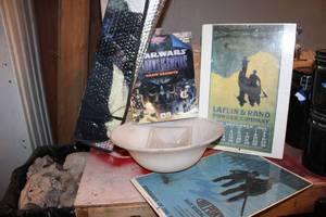 lot 439 image: Star Wars Sun Shield, Star Wars Shadows of the Empire Game Secrets, Laflin & Rand Powder Company Print, Du Pont Print,