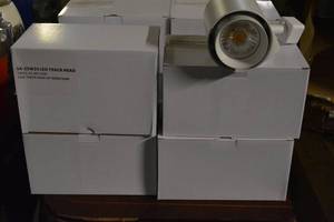 lot 244 image: 25W LED Track Head White - 4 Total