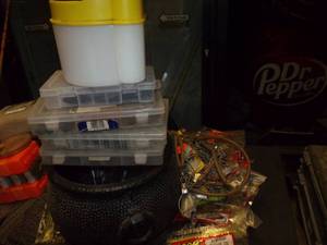 lot 295 image: Fishing Lot Lures, Fabrill Flow Troll Bucket