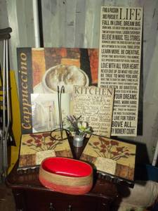 lot 477 image: Home Dcor Wall Signs, Pair of Flower Prints, Red Bowl and Decorative Hanger