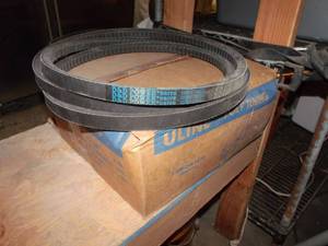 lot 498 image: 1500 Ft. of Uline Poly Tubing, 3 Drive Belts (Appear New)
