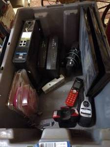 lot 166 image: Electronics Arris Modems, Vtech Phone,