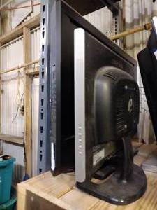 lot 403 image: Electronics Sanyo emachine, Sanyo TV Receiver Model DP26648