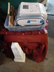 lot 401 image: Sewing Chair, Florida State Fabric, Metal Washington Monument Replica, Miniature Books, and Canon Selphy DS 180