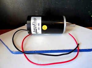 lot 33 image: Ampflow E30-400 Brushed Electric Motor