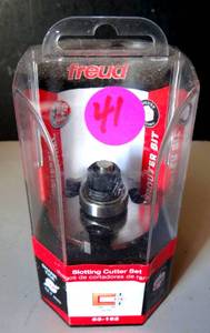 lot 41 image: Freud� 63-162 Slotting Cutter Router Bit - 2 Dia x 14 H x 12 Shank