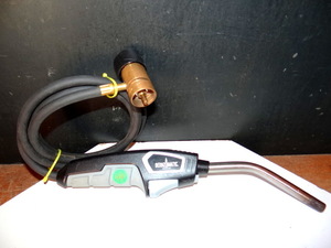 lot 44 image: BERNZOMATIC HOSE TORCH - LIKE NEW