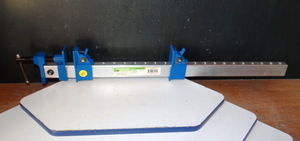 lot 47 image: PITTSBURGH 24 ALUMINUM BAR CLAMP