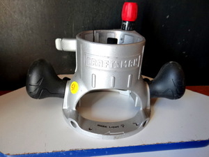 lot 51 image: CRAFTSMAN ROUTER BASE