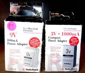 lot 97 image: RADIOSHACK 273-1770 AC ADAPTER 9V 800mA CLASS 2 TRANSFORMER & 273-1755 3V 500mA DC Power Adapter