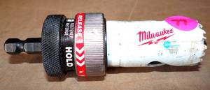 lot 99 image: Milwaukee 49-56-7210 38 in. Twist-Release Small Quick Change Arbor & Hole Bit