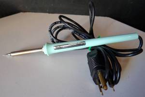 lot 117 image: WELLER WM120 Pencil-Thin Miniature Soldering Iron - WORKS