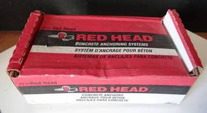 lot 152 image: REDHEAD TRUE BOLT WEDGE - 34 X 5 12