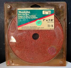 lot 188 image: Makita 7 Abrasive Sanding Discs 24 Grit Resin Fiber - 5 PACK