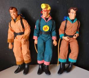 lot 205 image: Real Ghostbusters Peter Venkman, Egon, & RAY Retro Action Figure Matty Collector Mego 8 Figures