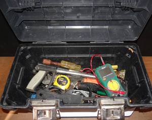 lot 249 image: LARGE TOOLBOX LOADED WITH TOOLS AS SHOWN