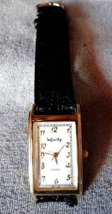 lot 263 image: INFINITY RECTANGLE SHAPED UNISEX WATCH - WORKS