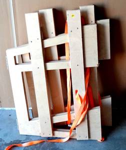 lot 284 image: HOME MADE WOODEN SAW HORSES - SEE LOT 283 FOR MORE PICS