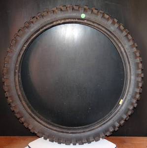 lot 287 image: Dunlop Sports D739FA 80100-21 21 51M Tire