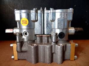 lot 322 image: BIG $ ITEM - Parker Schrader Bellows L6553310249 Solenoid Valve