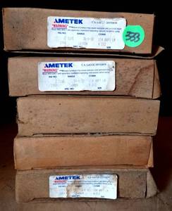 lot 333 image: BIG $ LOT - Ametek Pressure Gauge, NOS Vintage, Original Box C 5105 (5X$)
