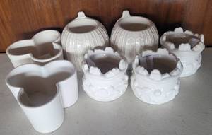 lot 17 image: LOT OF YANKEE CANDLE CANDLE HOLDERS AS SHOWN.