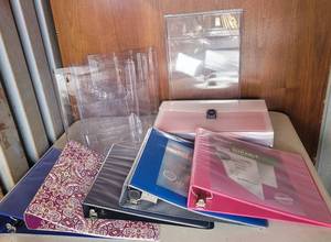 lot 26 image: LOT OF BINDERS, CLEAR ACRYLIC ORGANIZERS & MORE AS SHOWN.
