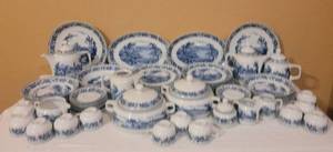 lot 62 image: (60) PIECES OF VINTAGE ESCHENBACH BAVARIA GERMANY CHINA IN STYLE  PATTERN SHOWN. CHECK THESE OUT (SOLD 60 X THE MONEY)
