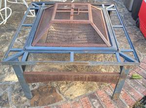 lot 86 image: OUTDOOR FIREPLACE IN STYLE SHOWN.