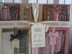 lot 64 image: Bails & Harding bath and body pampered treats NIB, Luxury brush and pouch for make up NIB