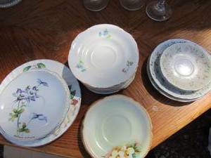 lot 98 image: carious lot of saucers Sheffield and Nikko brands