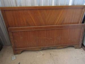 lot 37 image: Full size head board and foot board no side rails or frame, used condition