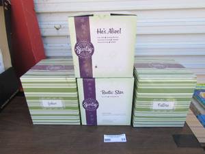 lot 24 image: Scentsy warmers NIB, Patina, Yukon, rustic star and hes alive qty 4 all new